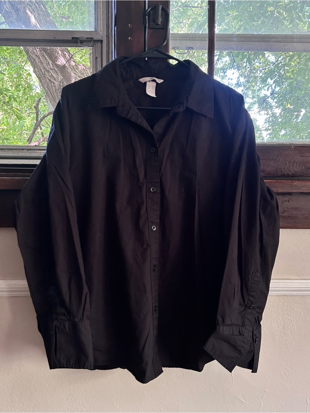 H&M Black Button-Up Shirt
